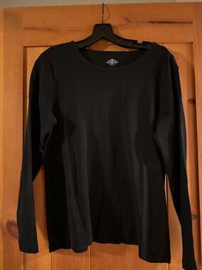 St John’s bay Classic Black Long Sleeve Tee-washed never dried
